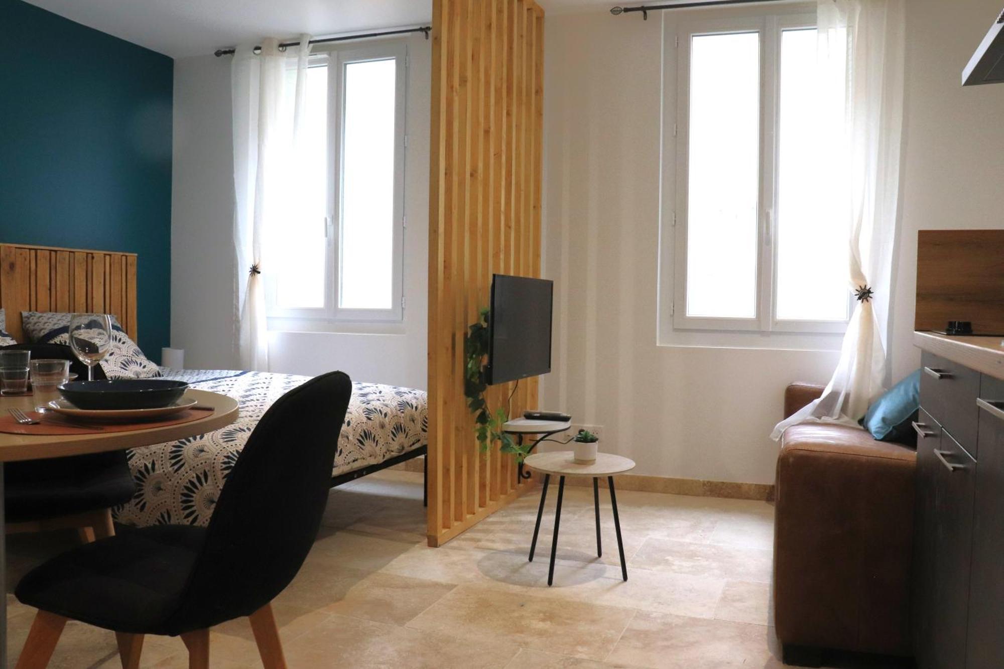 Superbes Appartements Modernes Et Neufs Bagnols-sur-Cèze Exteriör bild